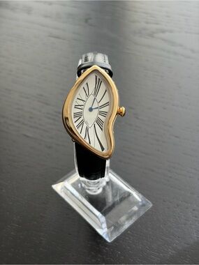 Brand New Dali Crash Watch White Dial Gold Bezel